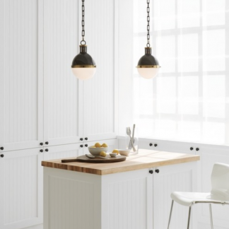 hicks-pendant-insitu-1