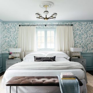 ace-6-light-chandelier-insitu-1