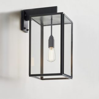 TK N109 ILFORD WALL LAMP