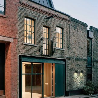 seta_id0001_v1_wall_Main-RZ