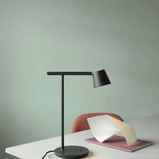 tip-table-lamp-black-2
