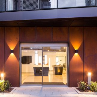 BOX-4.0-black-texture