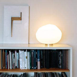 Parison-table-light-1