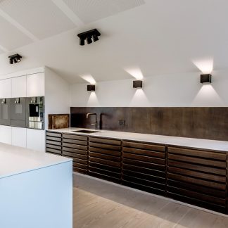 FOCUS_3_black_2_lifestyle_261615