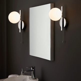 Contemporary-chrome-right-angle-wall-light-03