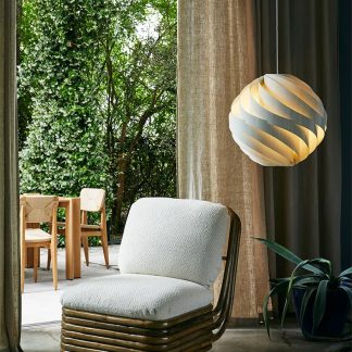 turbo-pendant-62cm-insitu