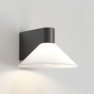 conic-black-wall-lamp-01