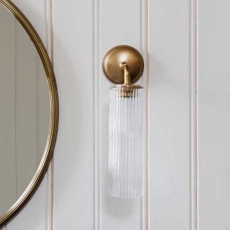 claremont-small-brass-fluted-glass-02
