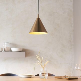 cape-pendant-brass-02