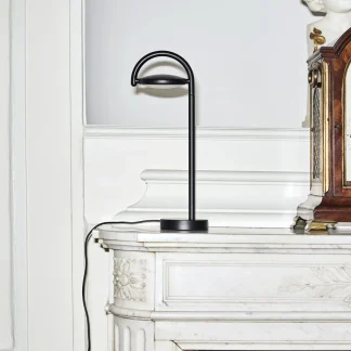 marselis-soft-black-table-lamp-02